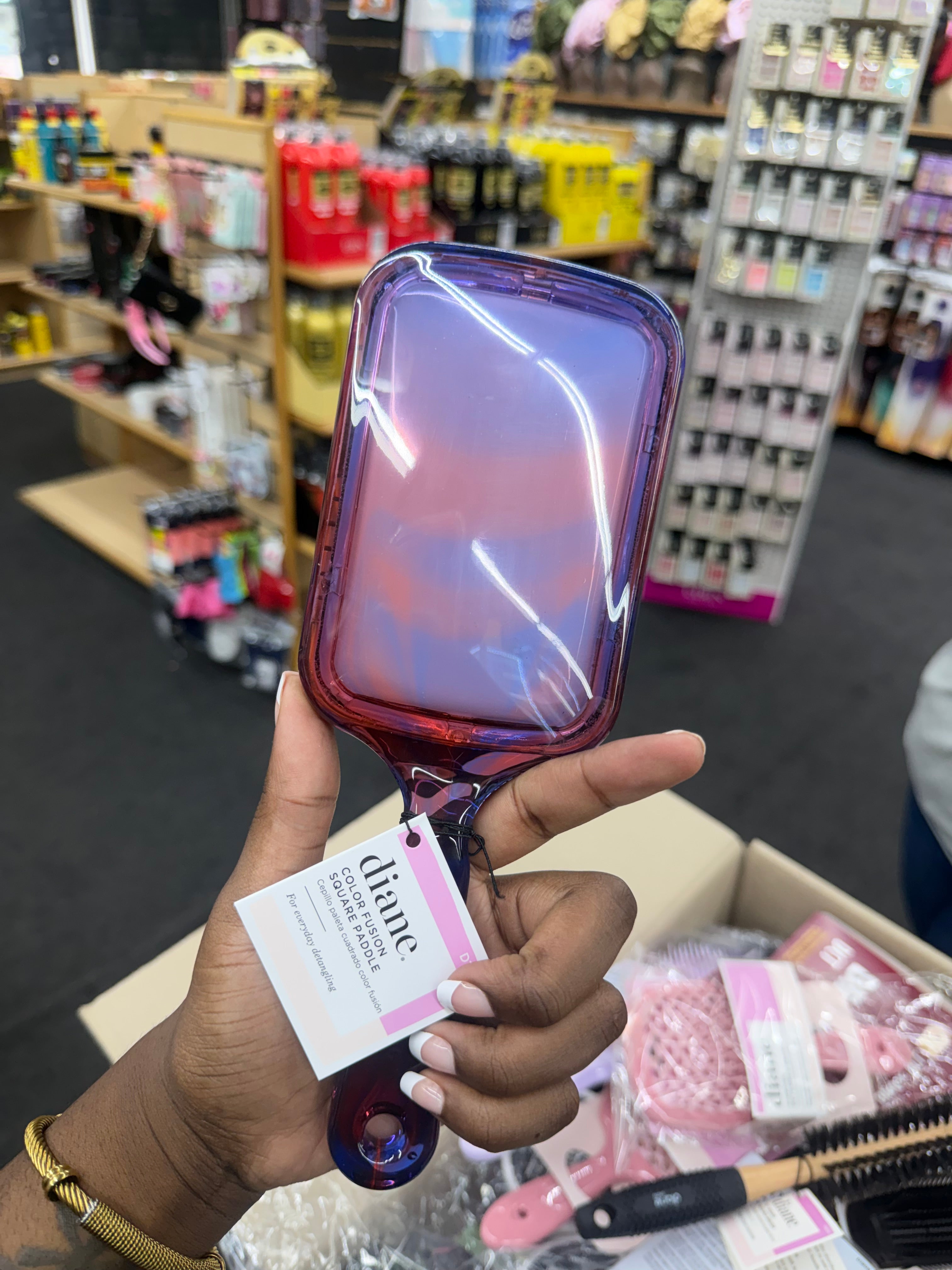 Diane Paddle Brush