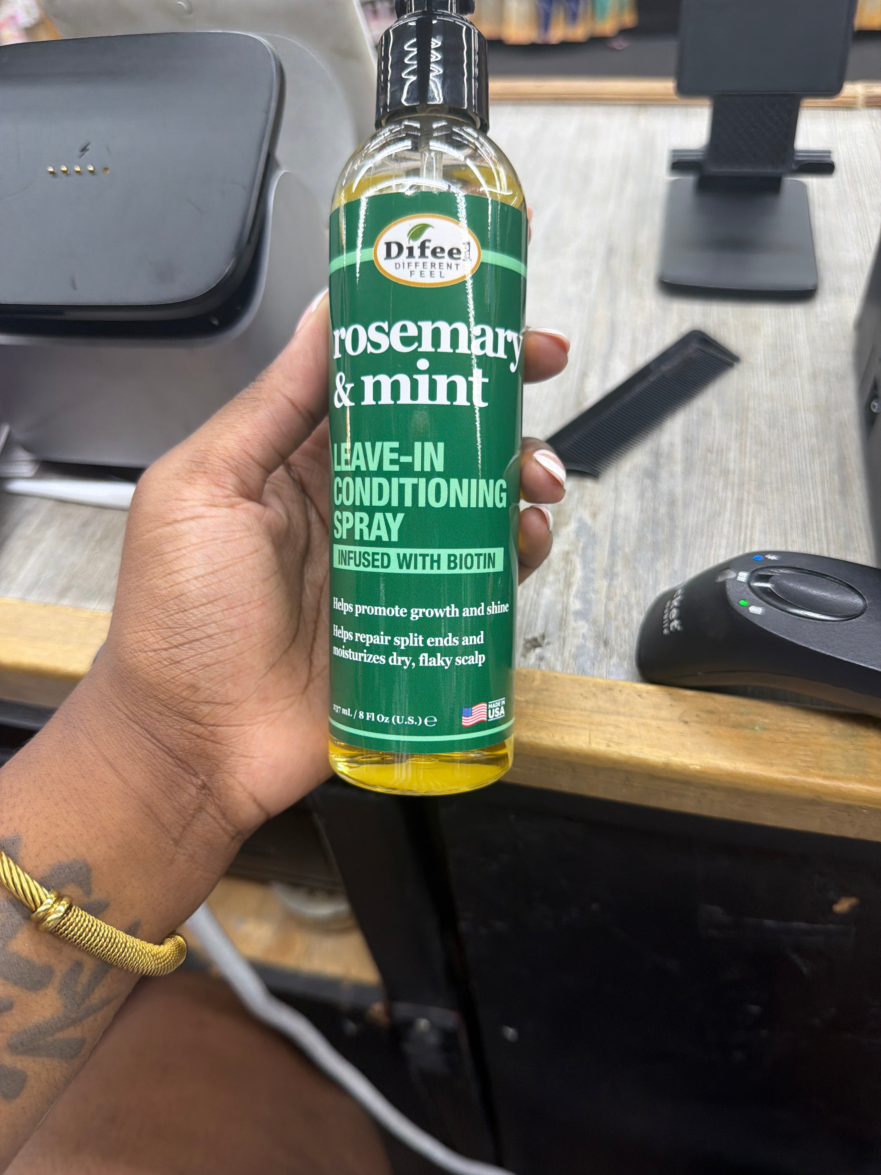 Difeel Rosemary & Mint Leave In Conditioning Spray 8oz